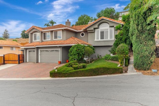 96 Caryl Court, Hollister, CA 95023