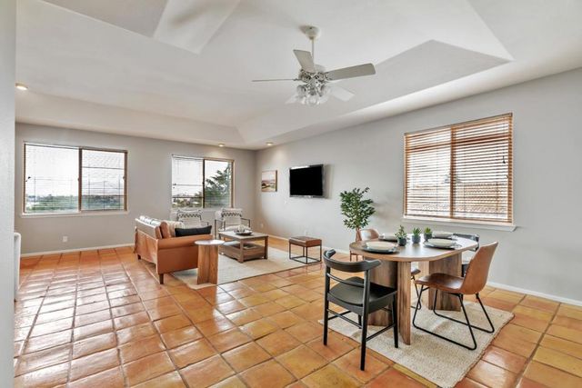 96 Caryl Court, Hollister, CA 95023