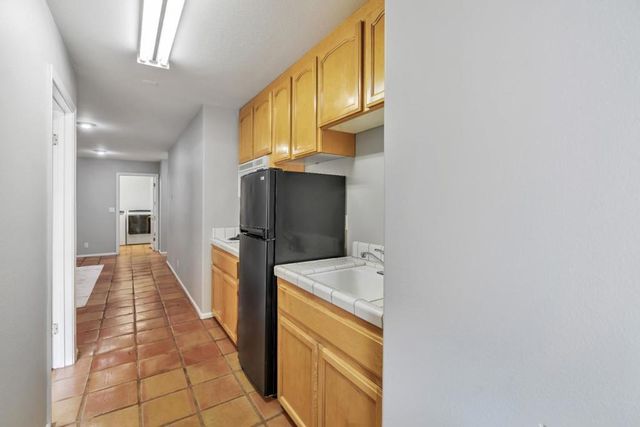 96 Caryl Court, Hollister, CA 95023