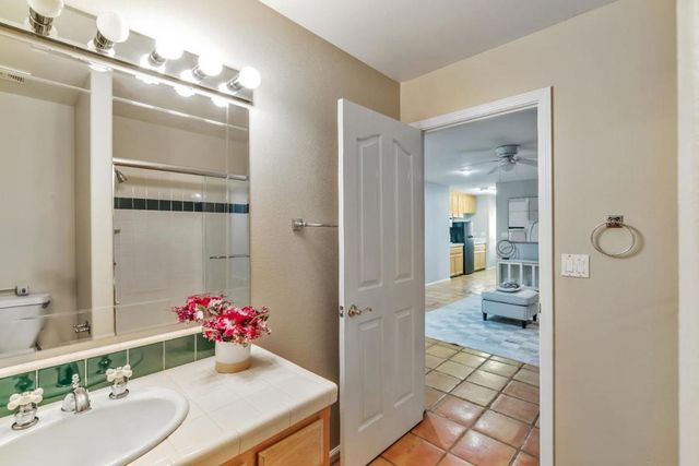 96 Caryl Court, Hollister, CA 95023