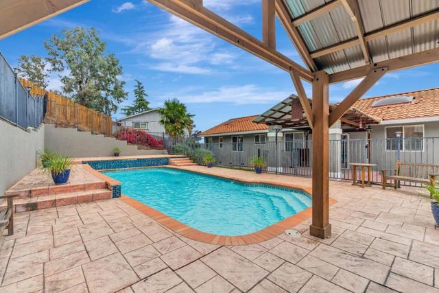 96 Caryl Court, Hollister, CA 95023