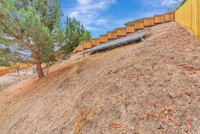 96 Caryl Court, Hollister, CA 95023