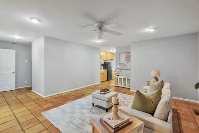 96 Caryl Court, Hollister, CA 95023