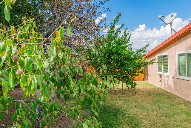 111 Maple Street, Henderson, NV 89015