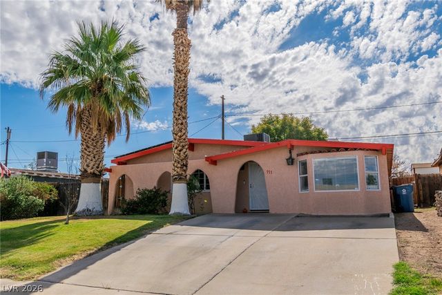 111 Maple Street, Henderson, NV 89015