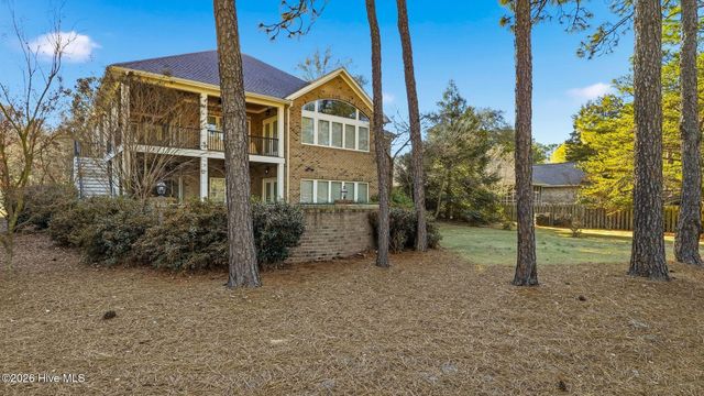 80 Eldorado Lane, Pinehurst, NC 28374