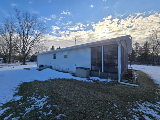 26504 Lakeview Drive, Mora, MN 55051