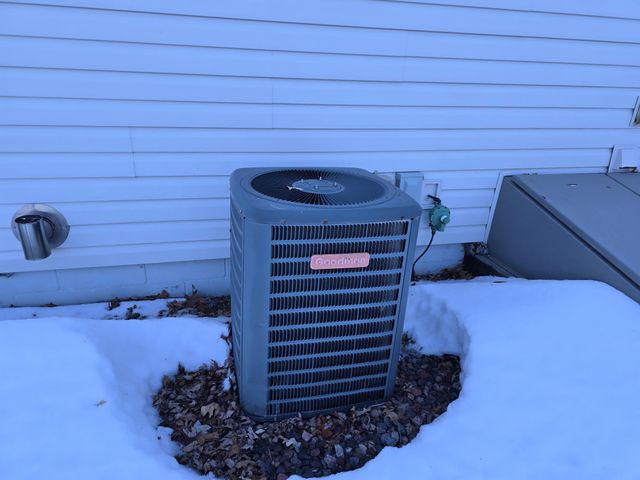 26504 Lakeview Drive, Mora, MN 55051