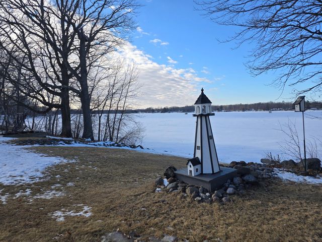 26504 Lakeview Drive, Mora, MN 55051