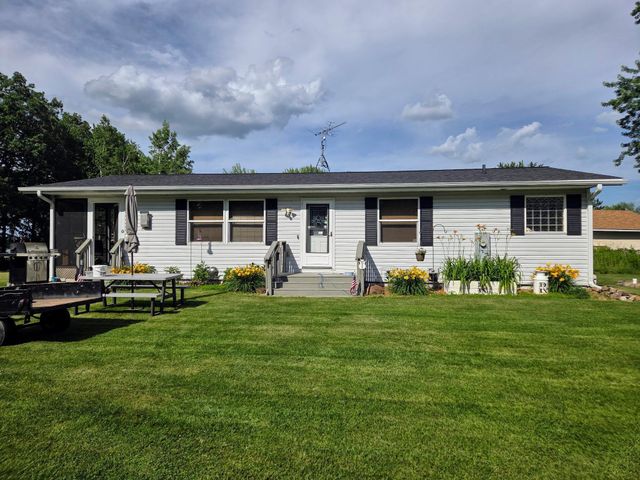 26504 Lakeview Drive, Mora, MN 55051