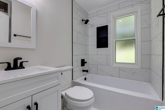 1700 VALLEY AVENUE, Homewood, AL 35209