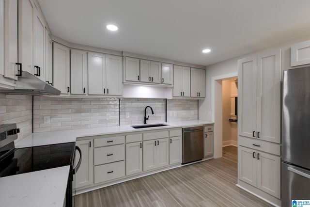 1700 VALLEY AVENUE, Homewood, AL 35209