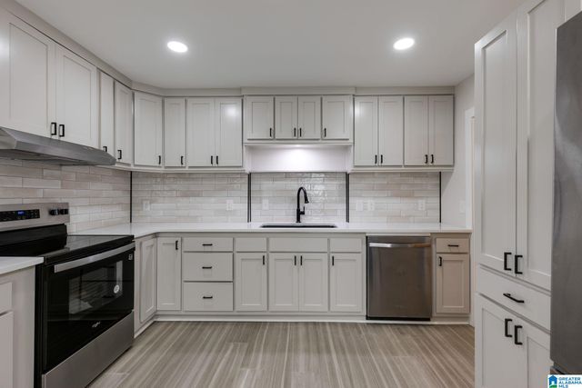 1700 VALLEY AVENUE, Homewood, AL 35209