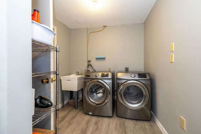 50 Edward J Roy Dr Unit 50, Manchester, NH 03104