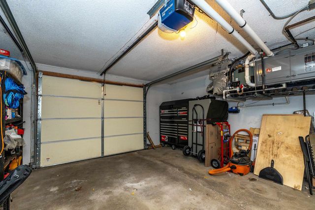 50 Edward J Roy Dr Unit 50, Manchester, NH 03104