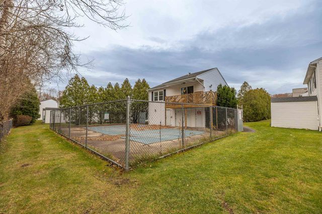 50 Edward J Roy Dr Unit 50, Manchester, NH 03104