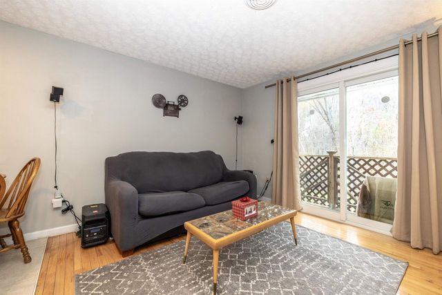 50 Edward J Roy Dr Unit 50, Manchester, NH 03104