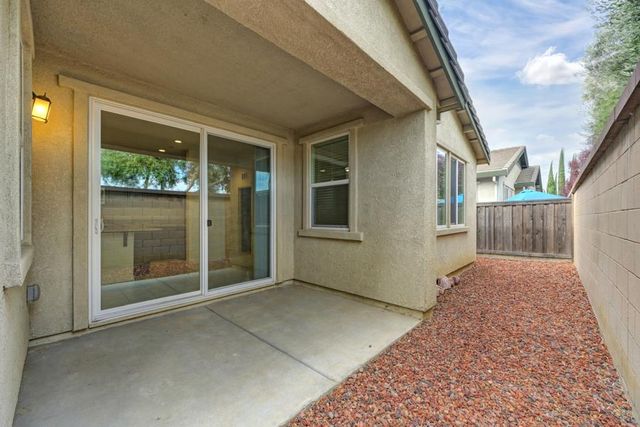 4061 Arco Del Paso Ln, Sacramento, CA 95834