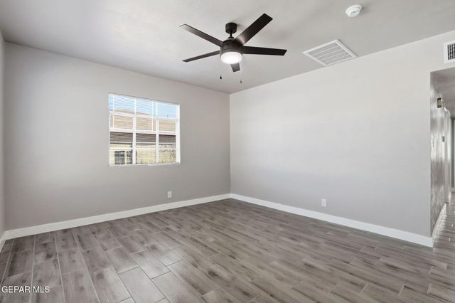 3100 McKinley Avenue, El Paso, TX 79930