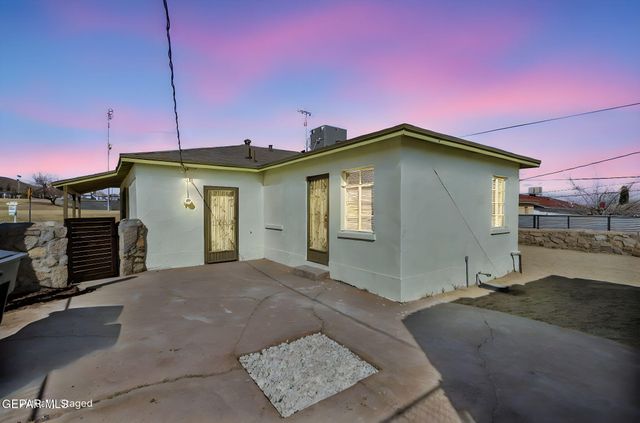 3100 McKinley Avenue, El Paso, TX 79930