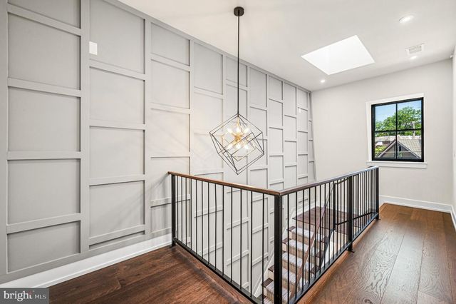 206 KALOS ST, Philadelphia, PA 19128