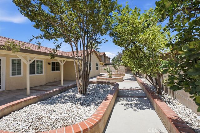 1157 S Vine, Bloomington, CA 92316