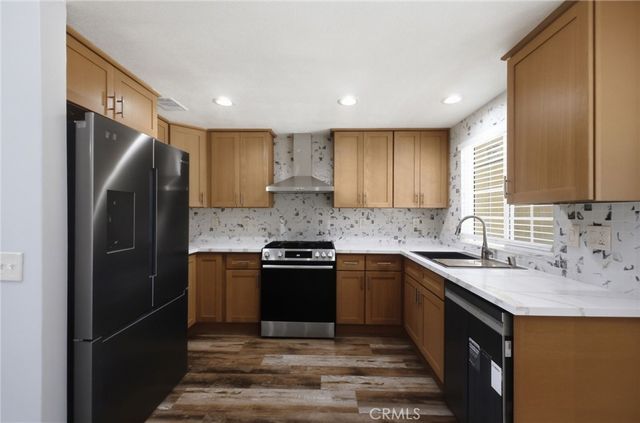 1157 S Vine, Bloomington, CA 92316