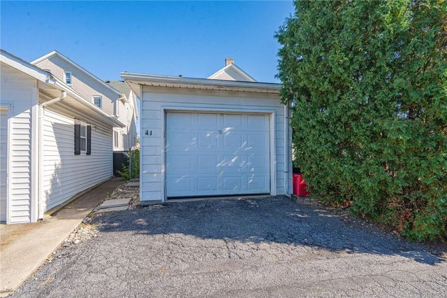 406 Cypress Street, North Catasauqua Bor, PA 18032