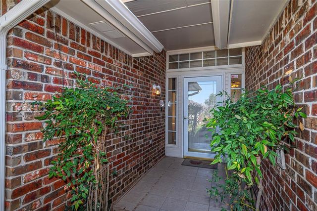 1824 Fairmont Lane, Edmond, OK 73013