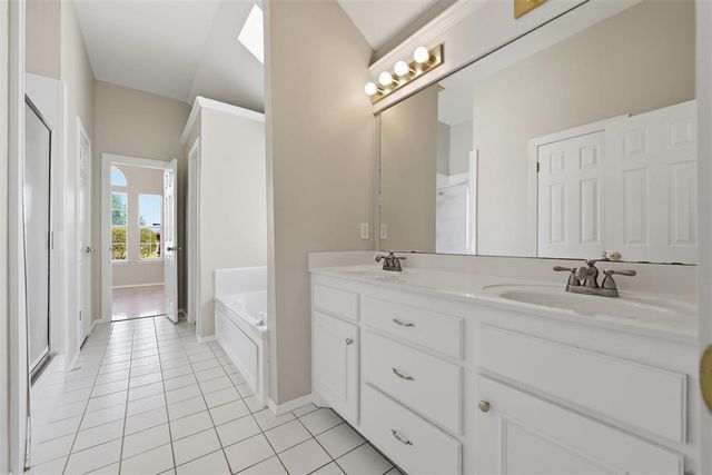 1824 Fairmont Lane, Edmond, OK 73013