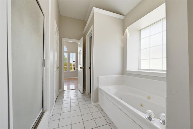 1824 Fairmont Lane, Edmond, OK 73013