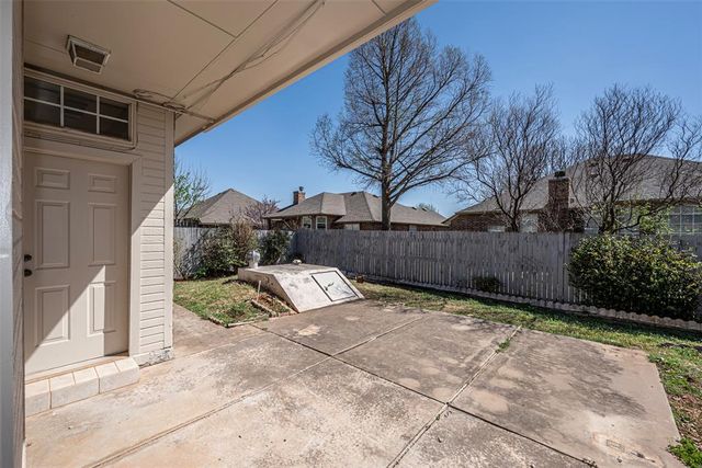 1824 Fairmont Lane, Edmond, OK 73013