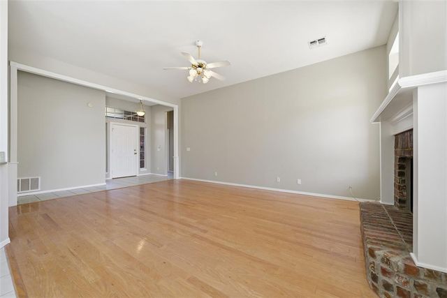 1824 Fairmont Lane, Edmond, OK 73013