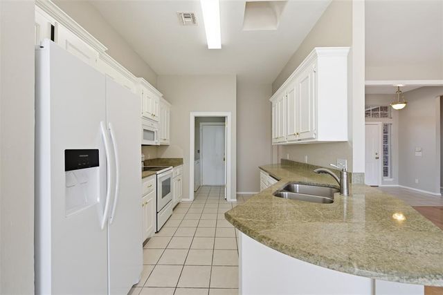 1824 Fairmont Lane, Edmond, OK 73013