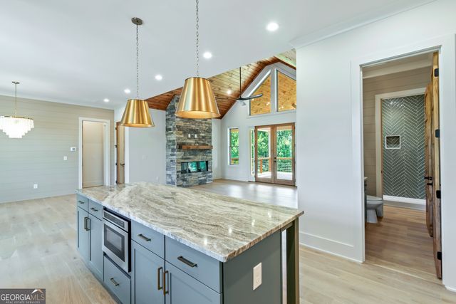 1250 Owen Glen Drive, Blairsville, GA 30512