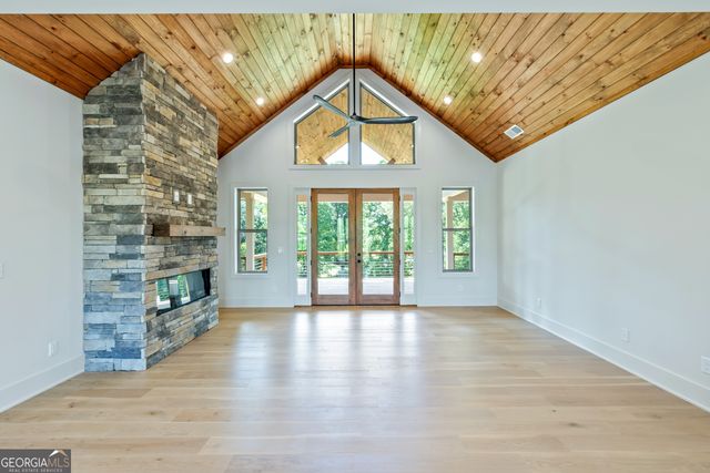 1250 Owen Glen Drive, Blairsville, GA 30512