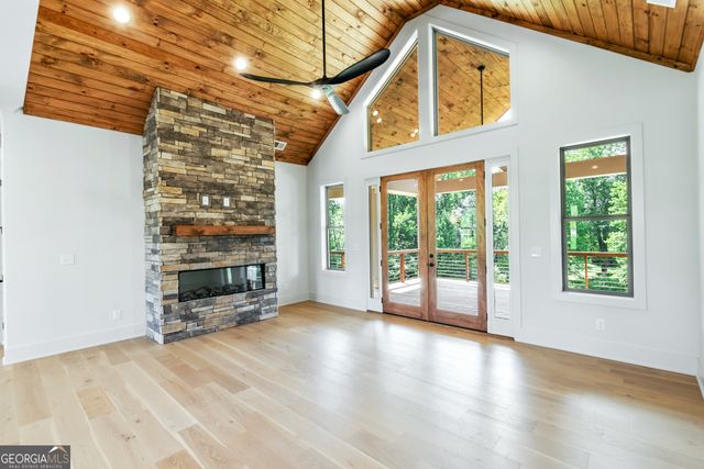 1250 Owen Glen Drive, Blairsville, GA 30512