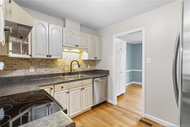 2079 Birchcreft Drive, Fayetteville, NC 28304