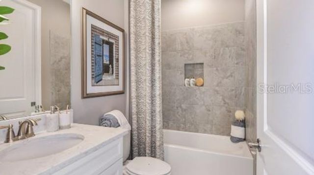 7751 WANING MOON WAY, Sarasota, FL 34241