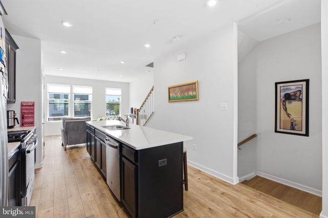 2519 CRIMSON FOX DR, Hyattsville, MD 20782