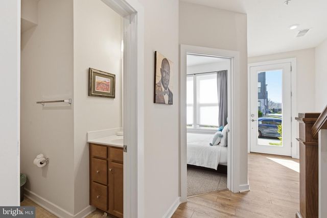 2519 CRIMSON FOX DR, Hyattsville, MD 20782