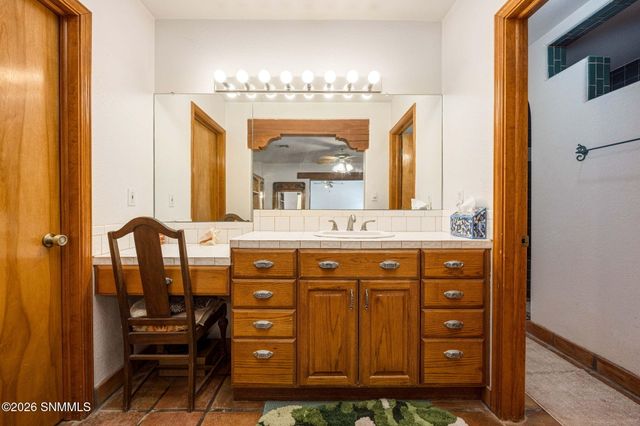 945 Ironshoe Road, Las Cruces, NM 88007