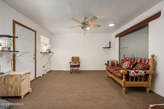 945 Ironshoe Road, Las Cruces, NM 88007