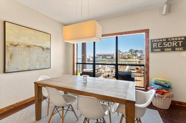 210 Hide A Way Drive, Mabank, TX 75156