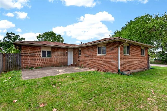 3659 Trail On Road, Moraine, OH 45439