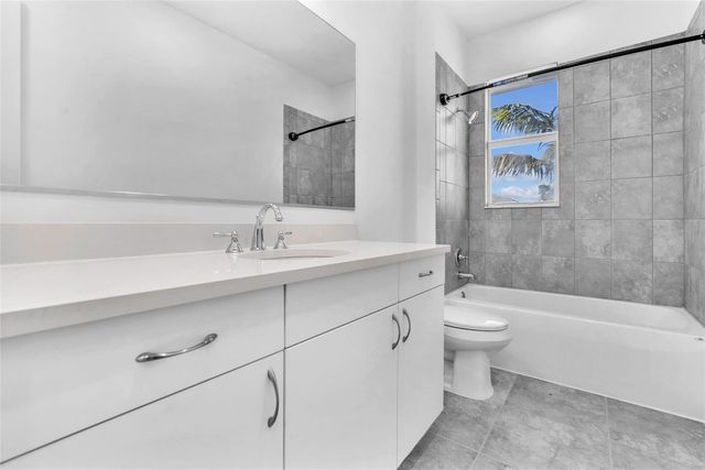 6947 Pines Circle 21, Coconut Creek, FL 33073