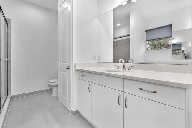 6947 Pines Circle 21, Coconut Creek, FL 33073