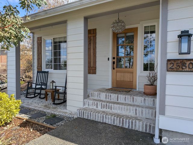 25806 203rd Avenue SE, Covington, WA 98042