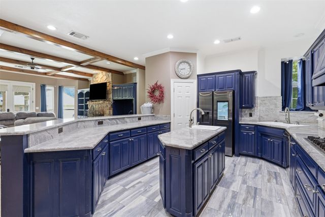 351 Cattlebaron Parc Drive, Fort Worth, TX 76108