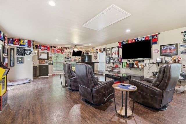 351 Cattlebaron Parc Drive, Fort Worth, TX 76108